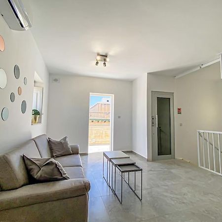 Designer Duplex Penthouse In Floriana Apartman Kültér fotó