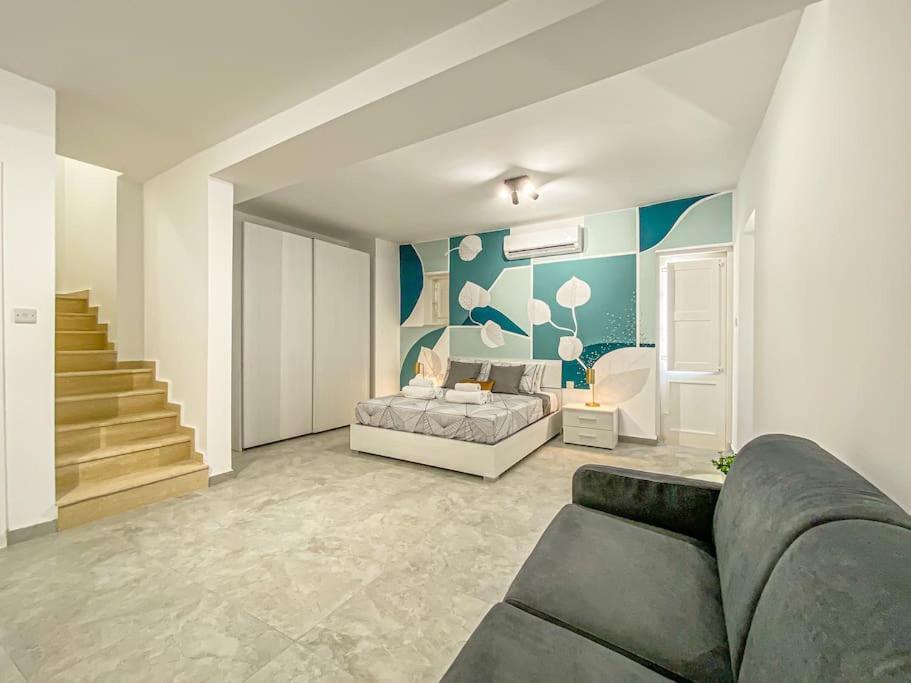 Designer Duplex Penthouse In Floriana Apartman Kültér fotó