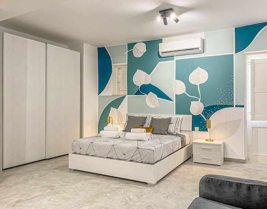 Designer Duplex Penthouse In Floriana Apartman Kültér fotó